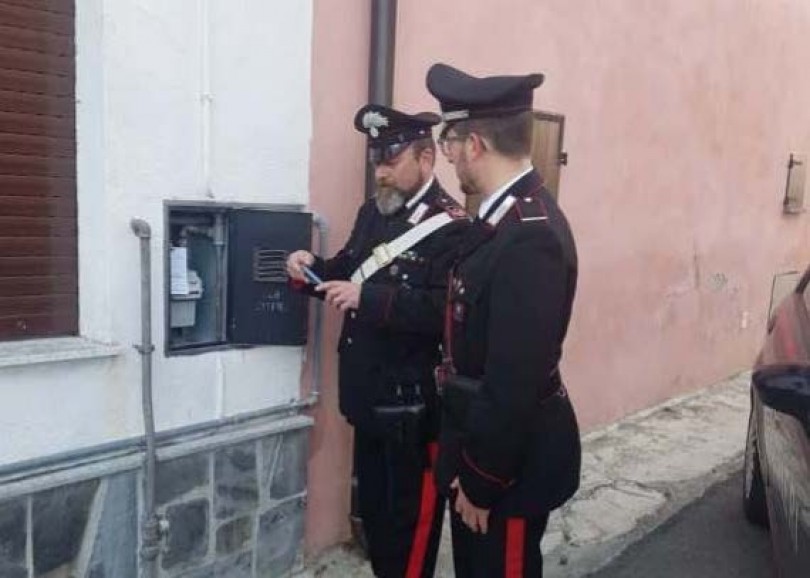 Allacciamento abusivo alla rete elettrica: denunciato sessantenne di Solonghello